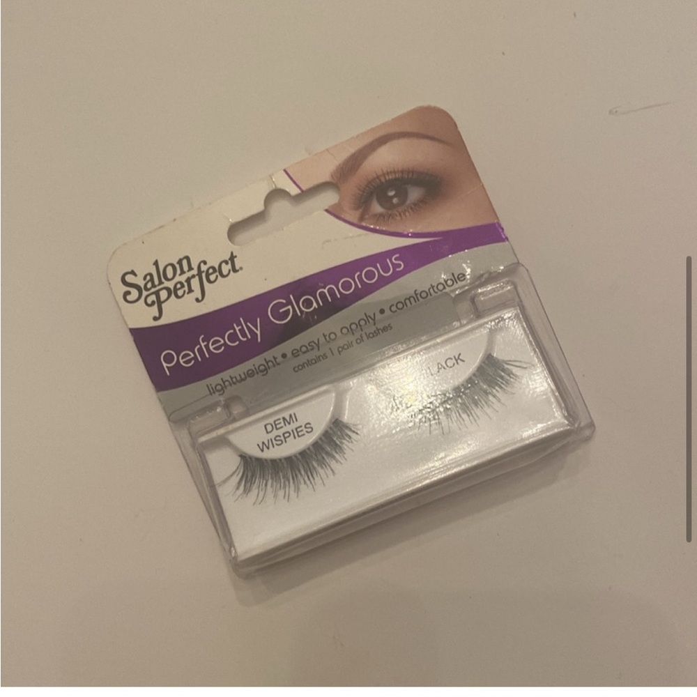 Salon Perfect NWT Perfectly Glamorous Demi Wispies False Lashes Black New Sealed - Picture 2 of 8